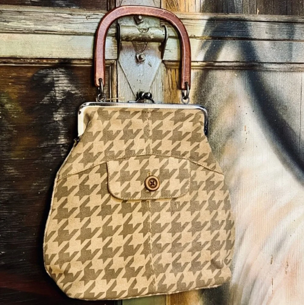 Fossil, Houndstooth, Kiss-lock Frame Satchel